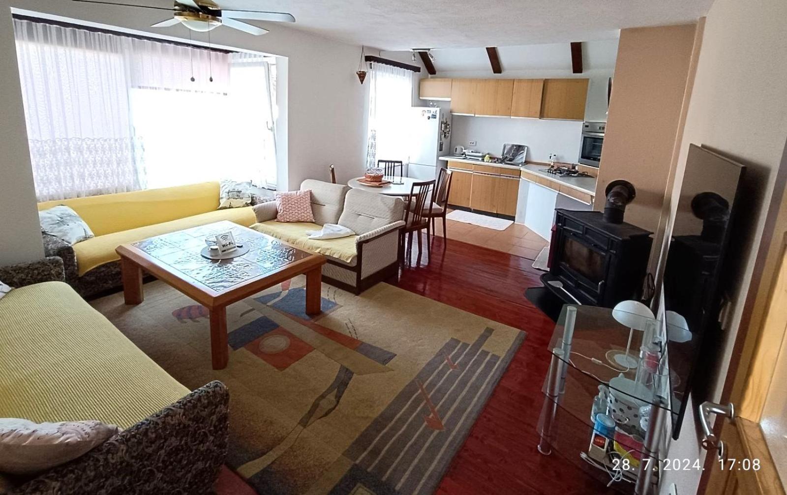 Vacation Home "Cehic" Kulen Vakuf Esterno foto
